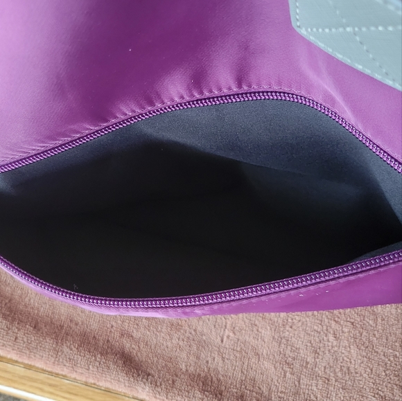 New lady's handbag. - Picture 12 of 12